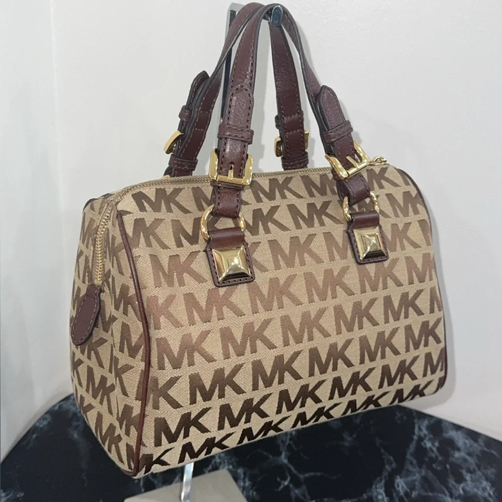 Michael Kors Handbag GRAYSON Khaki/Brown Signature Jacquard Authentic - Picture 3 of 10